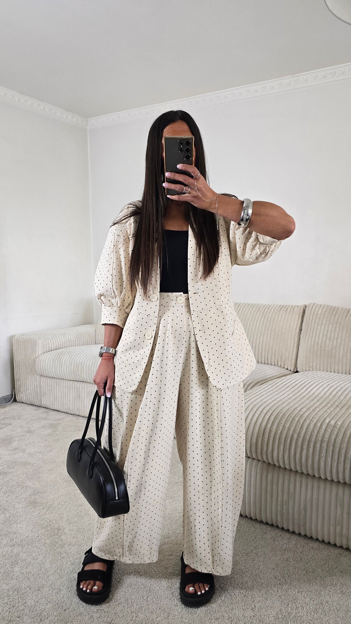 Veste écru à pois manches courtes – style chic & rétro moderne