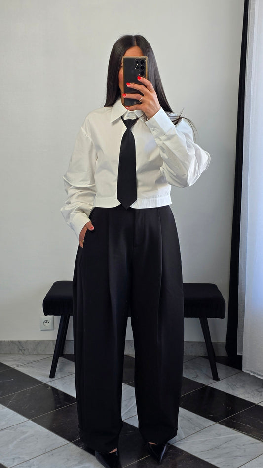 Pantalon wide leg noir taille haute – tailoring fluide structuré