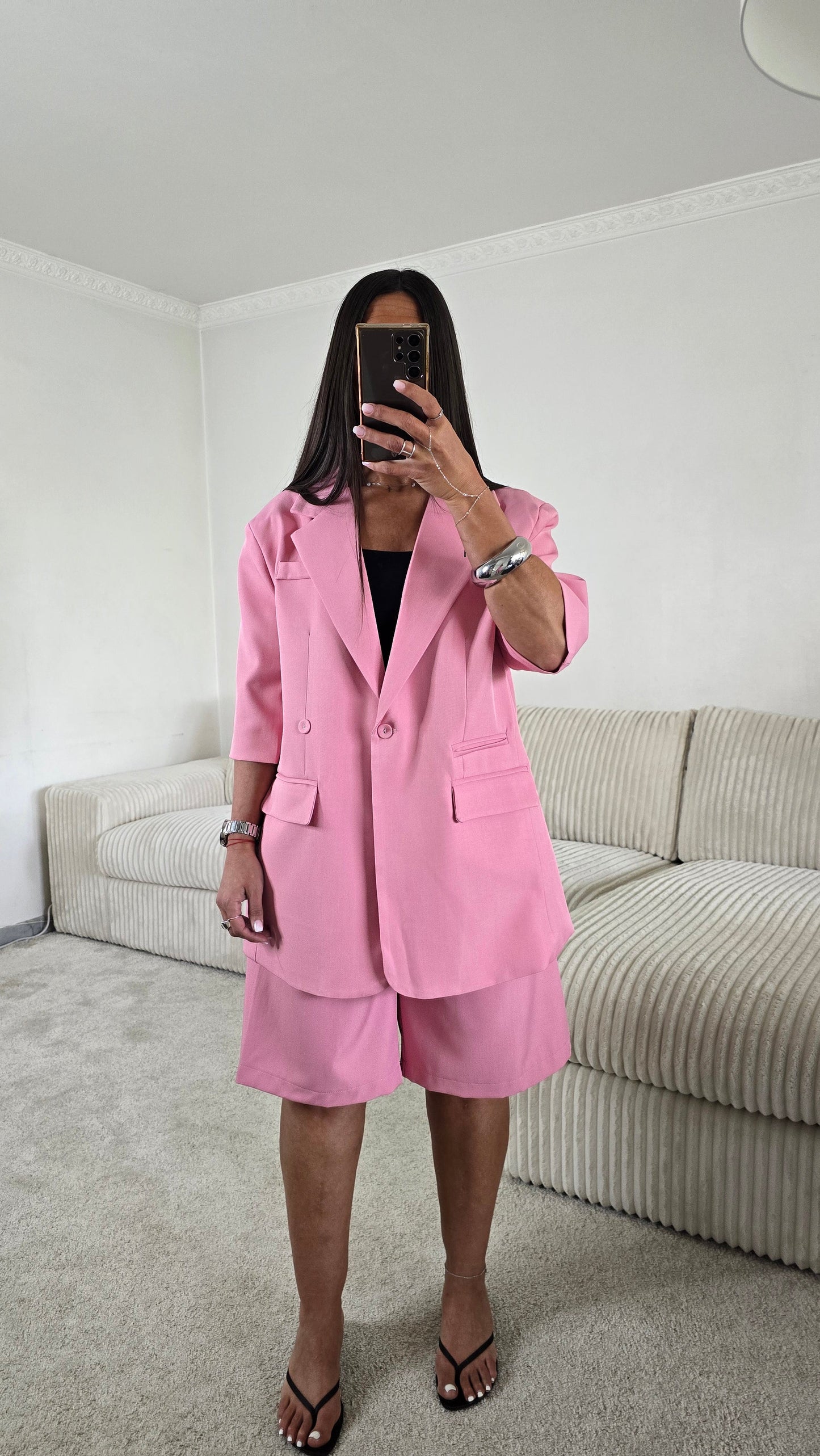 Blazer rose manches courtes ajustable – style chic & sophistiqué