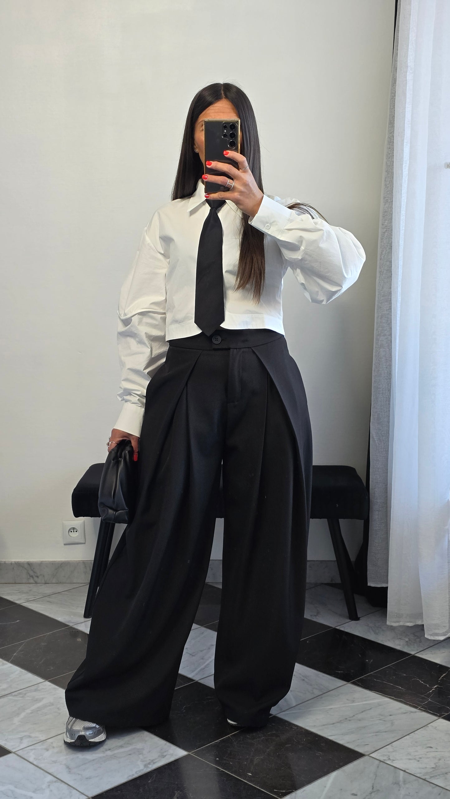 Chemise crop avec cravate amovible – blanc