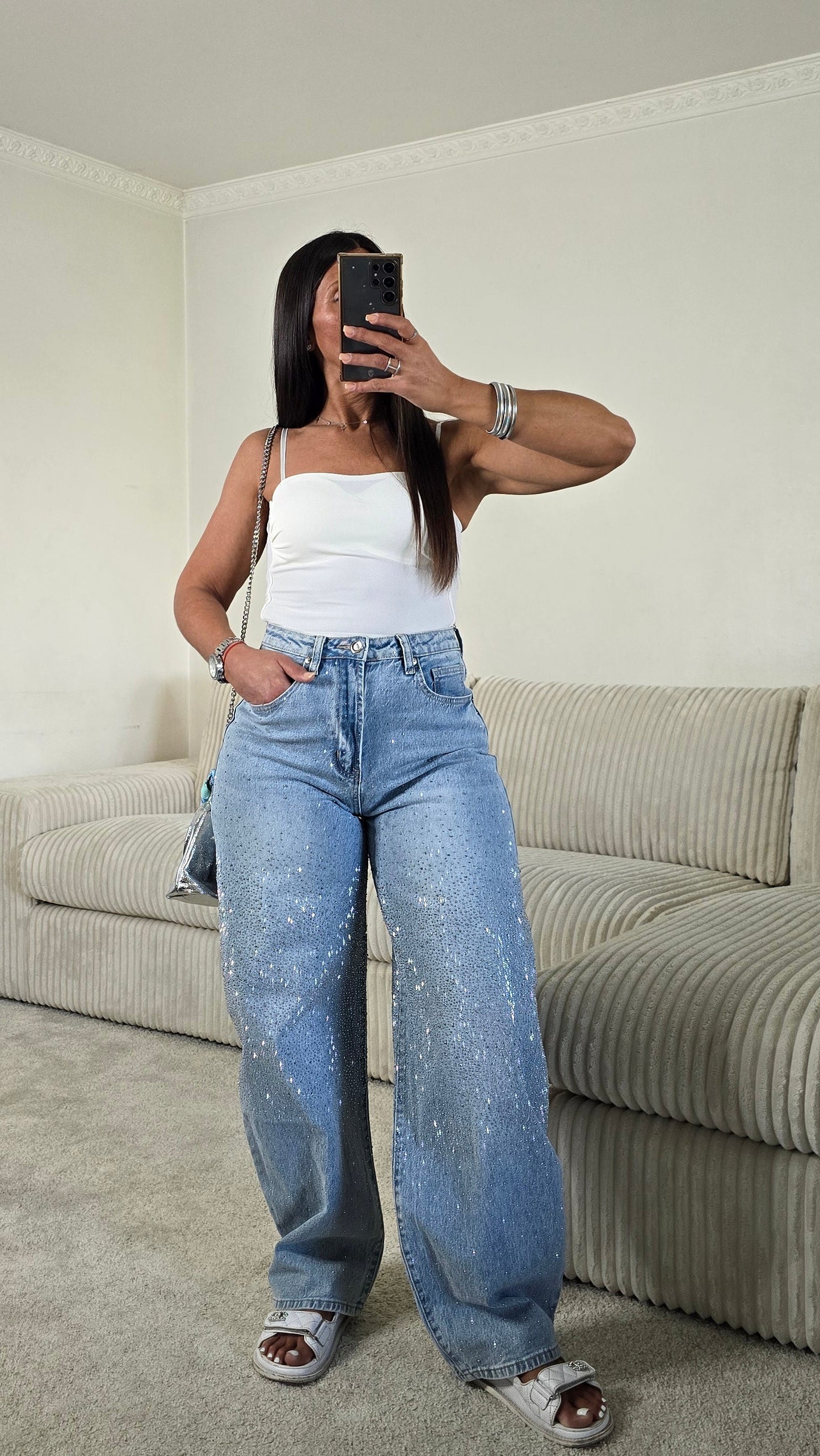 Jean strass signature – denim lumineux