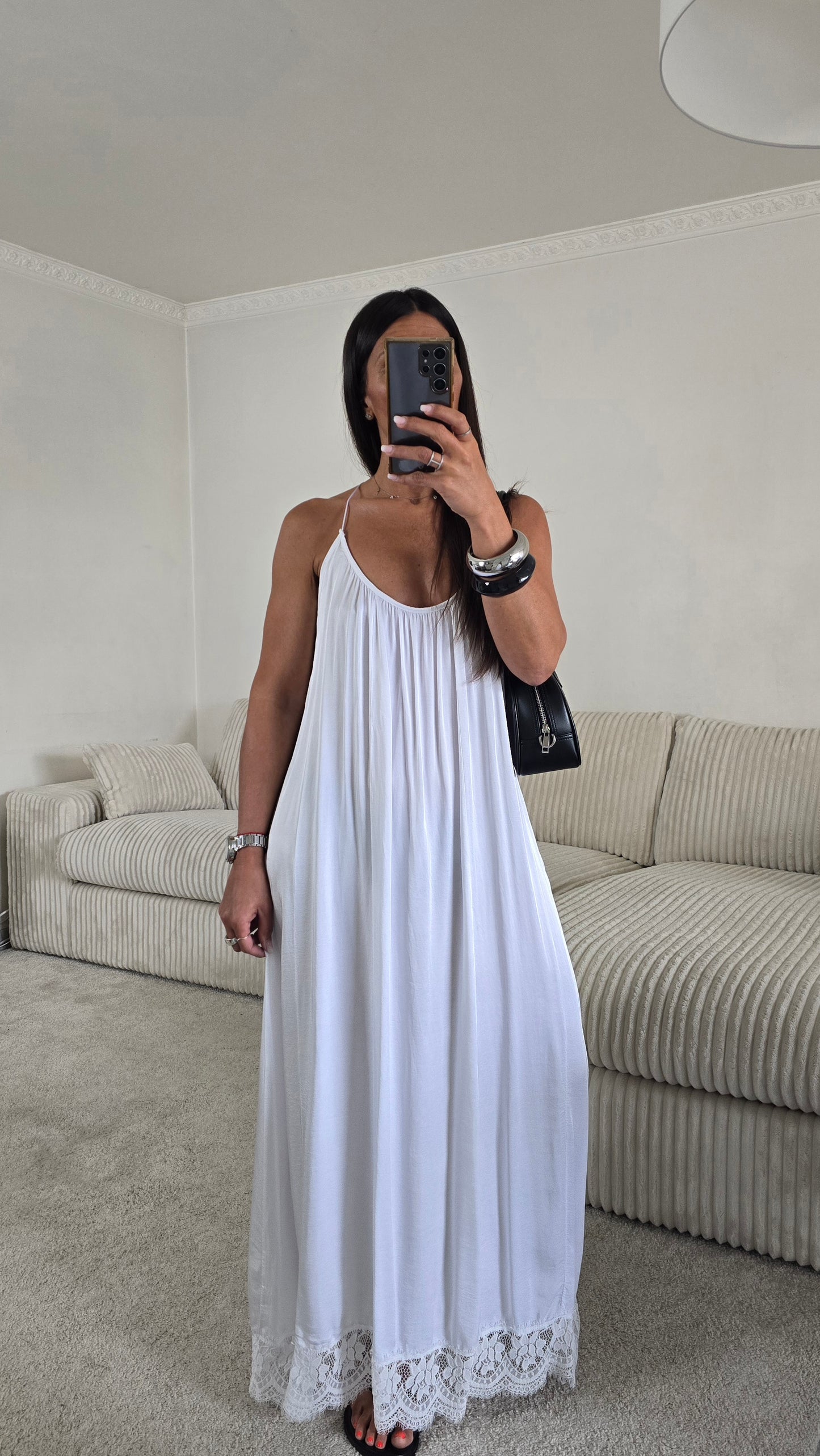Robe longue - dentelle blanche