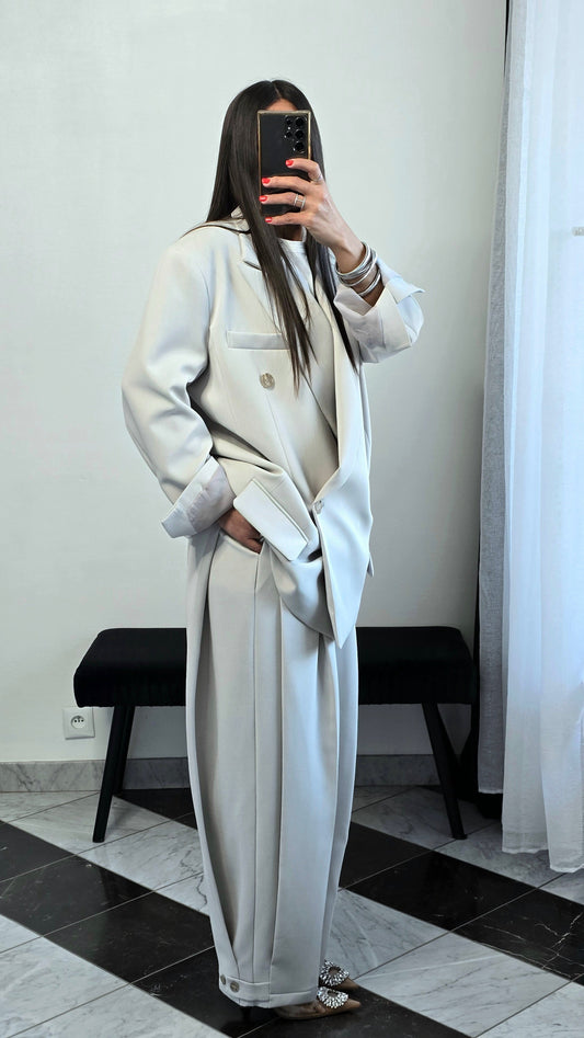 Pantalon wide leg gris clair taille haute – tailoring fluide structuré