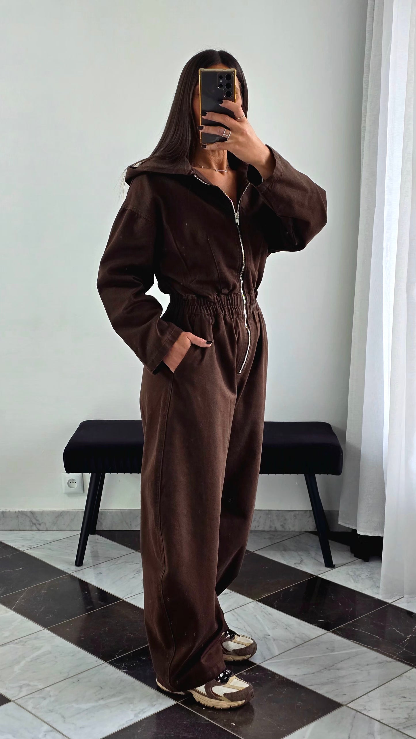 Combinaison chocolat en coton – zip & capuche