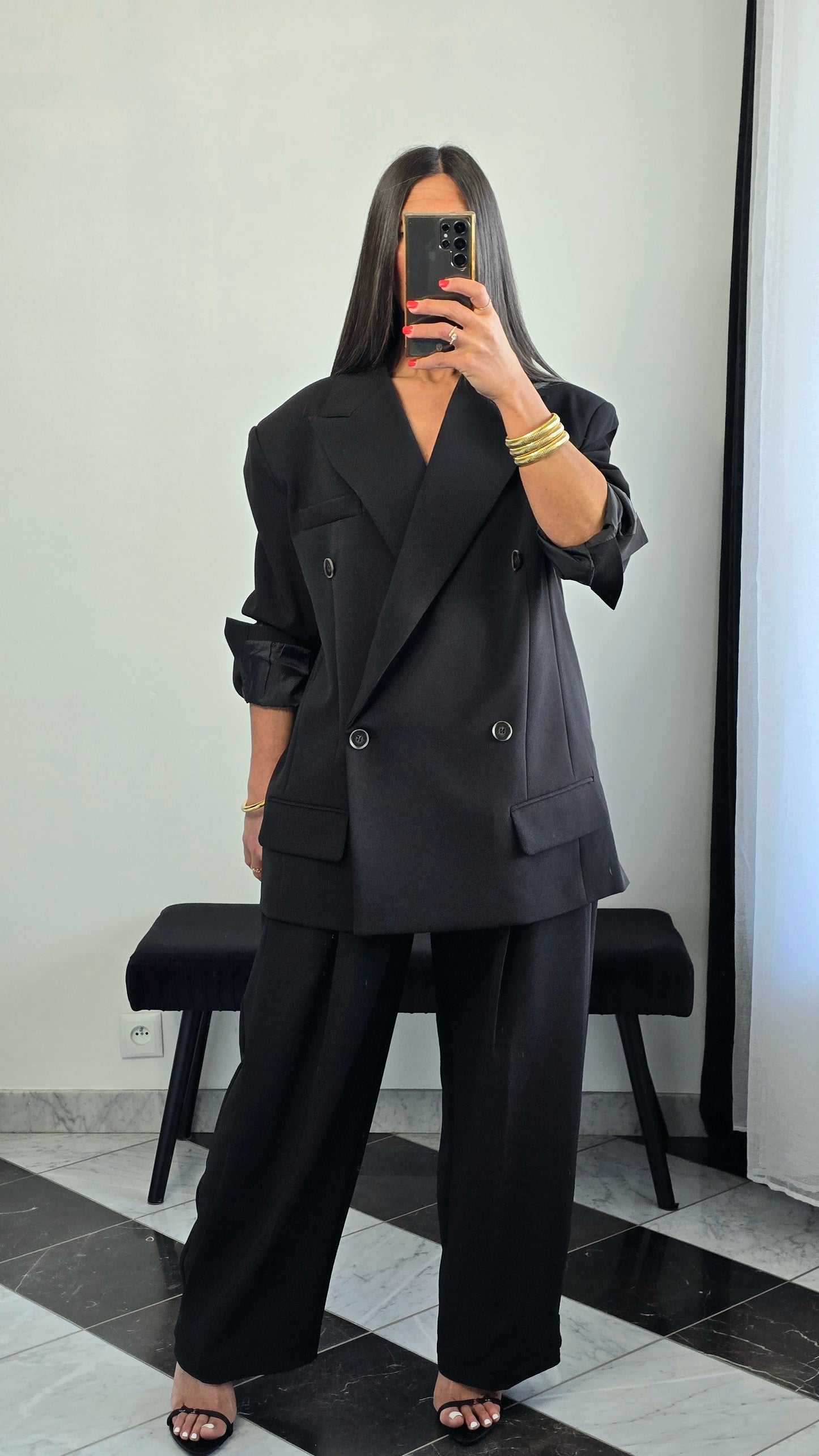 Blazer oversize noir – coupe tailoring structurée & double boutonnage