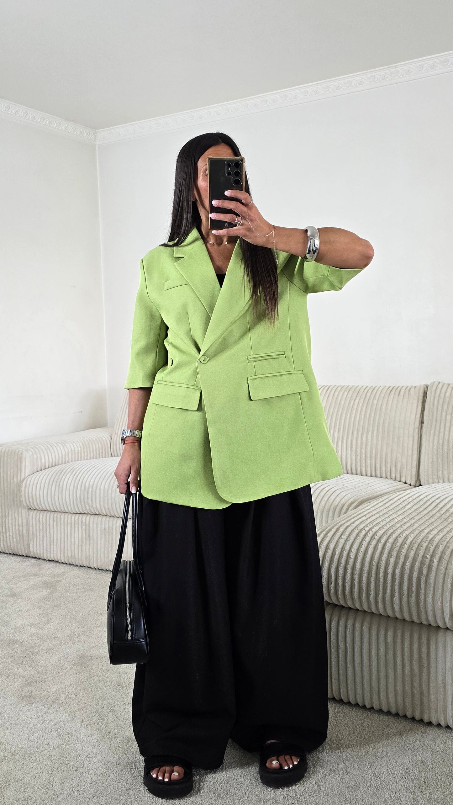 Blazer vert matcha manches courtes ajustable – style chic & sophistiqué