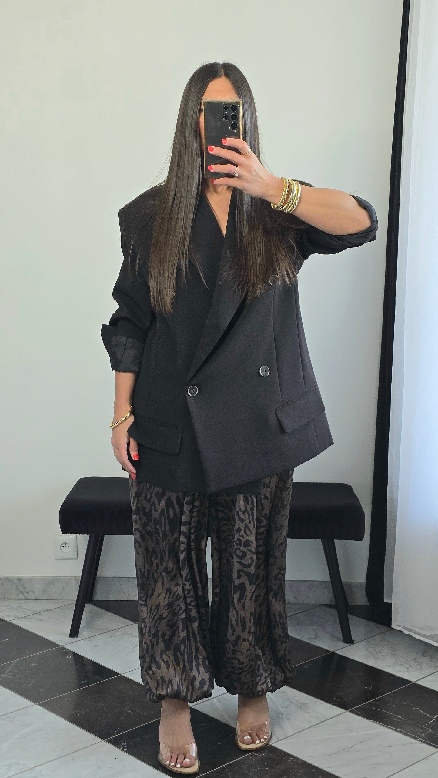 Blazer oversize noir – coupe tailoring structurée & double boutonnage
