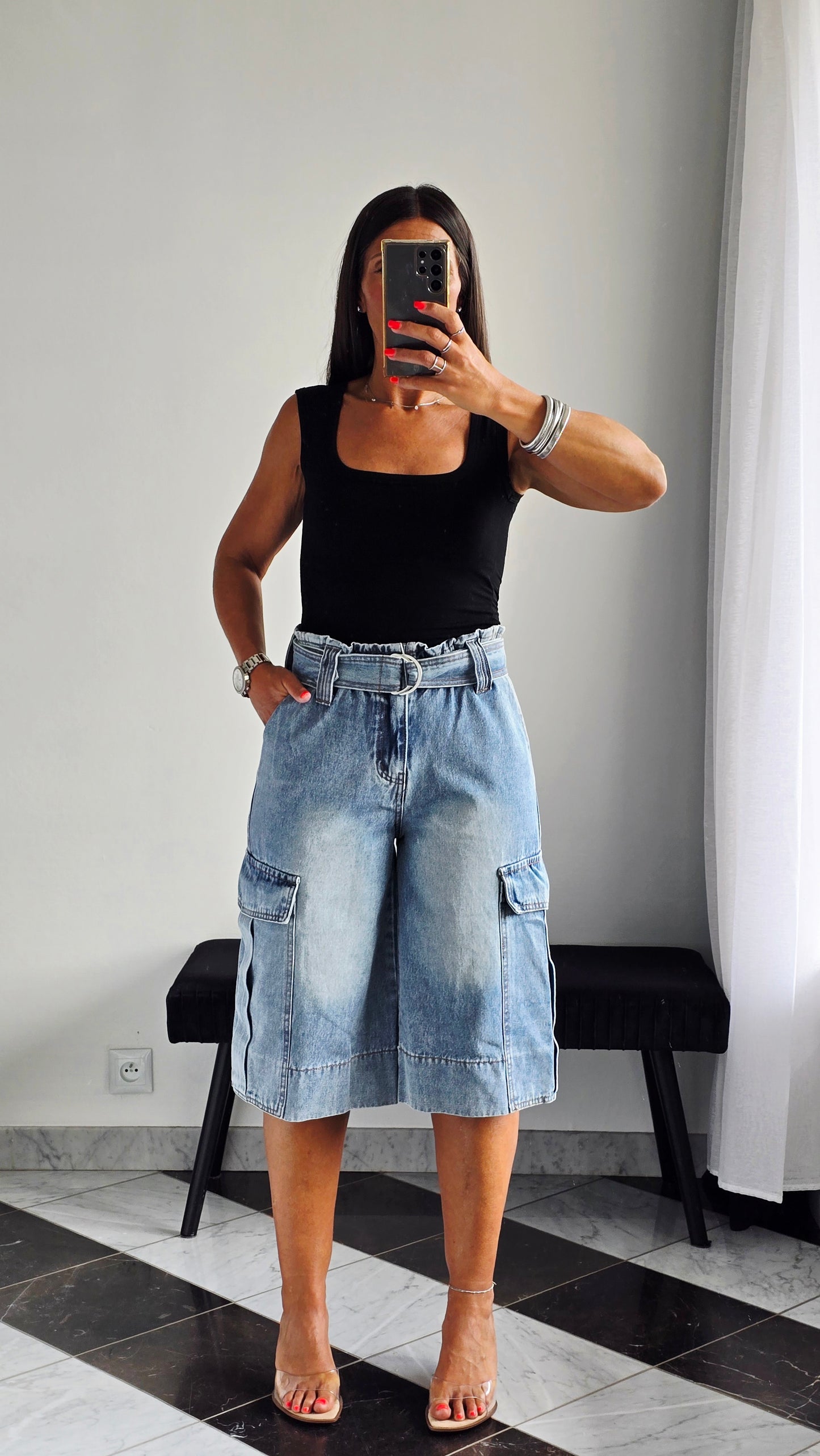 Bermuda cargo ceinturé – Détail paperbag