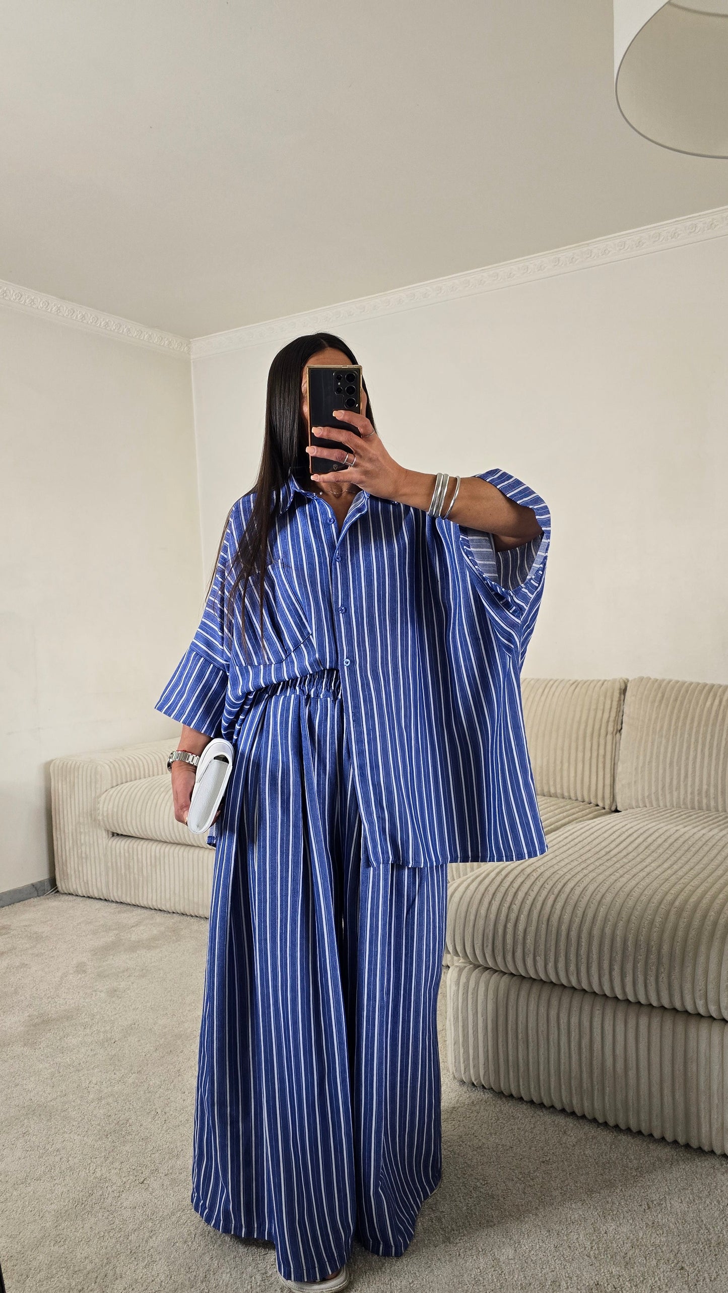 Précommande – Expédition à partir du 28/04/26.          Ensemble Rayé Chemise Oversize + Pantalon Palazzo – Bleu