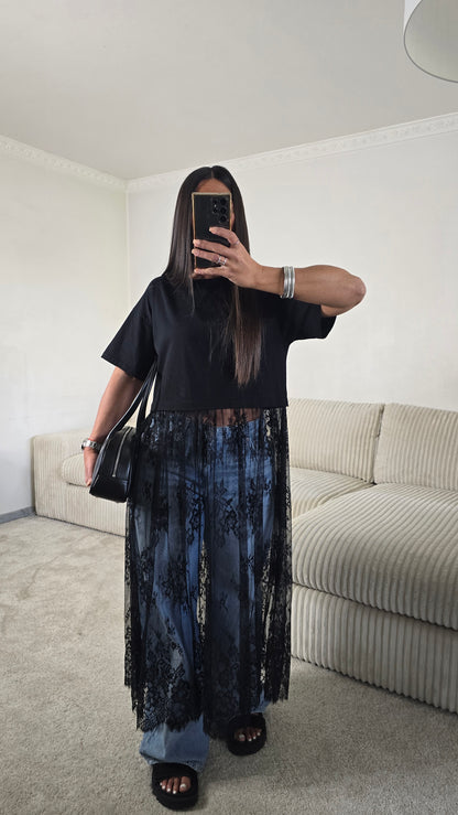 T-shirt dentelle signature – noir intense