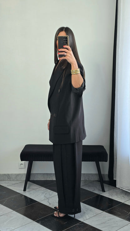 Blazer oversize noir – coupe tailoring structurée & double boutonnage