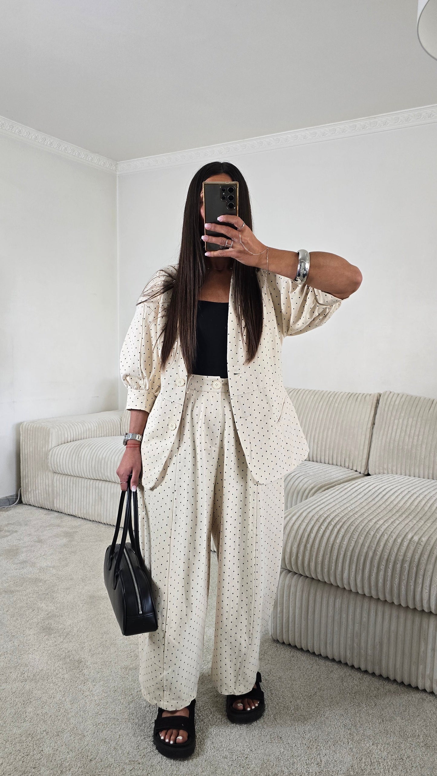 Veste écru à pois manches courtes – style chic & rétro moderne
