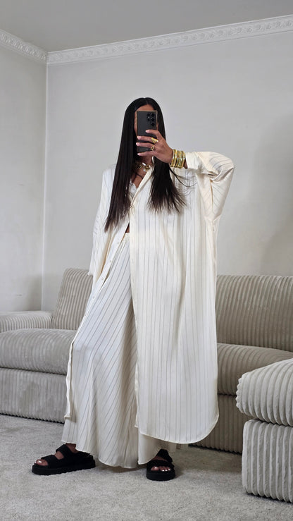 Ensemble satin texturé fluide – écru doux