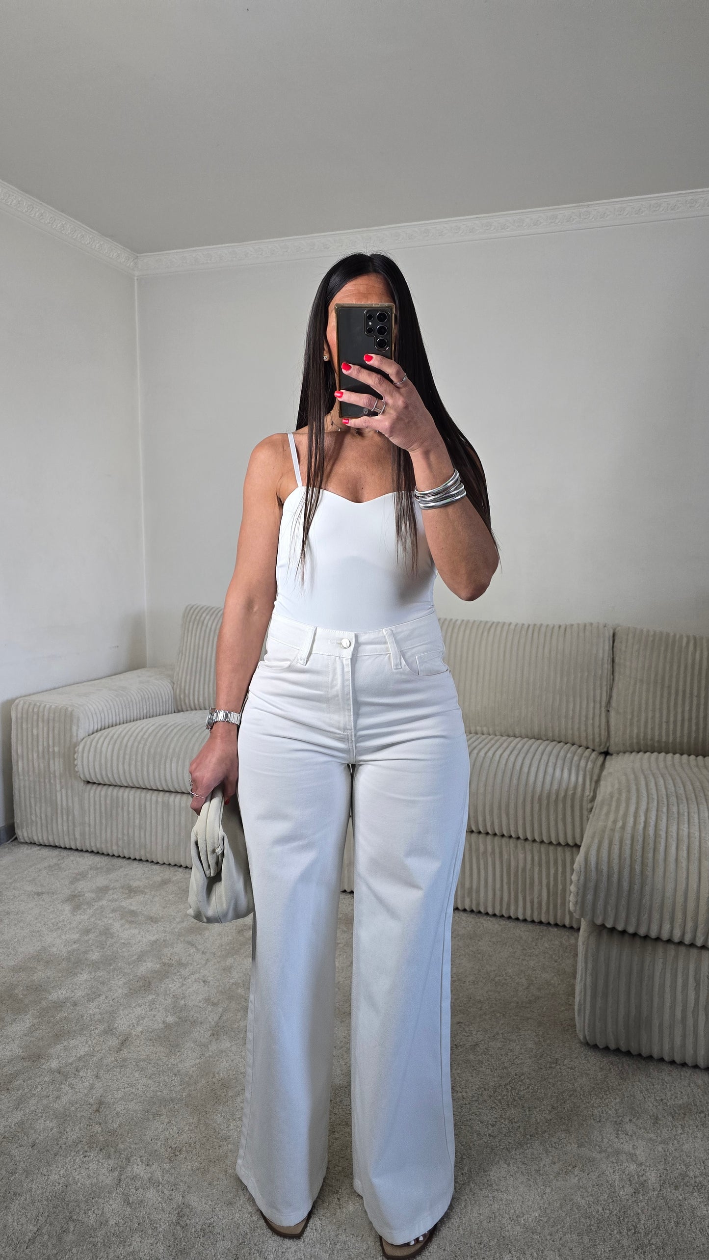 Jean palazzo blanc – coupe large structurée & taille haute