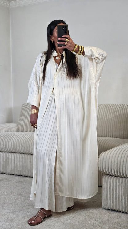 Ensemble satin texturé fluide – écru doux