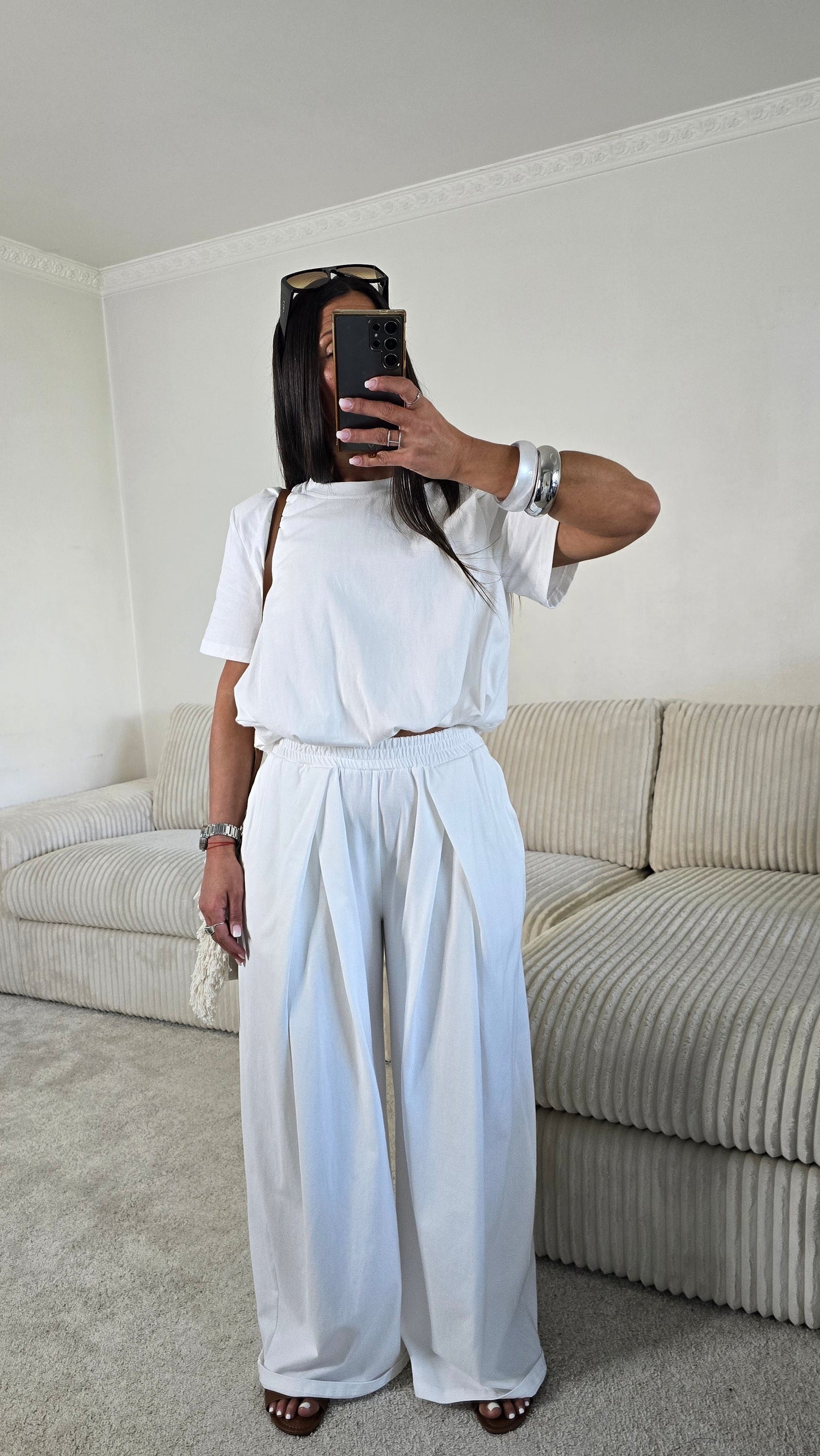 Ensemble jersey coton blanc – silhouette lumineuse & effortless