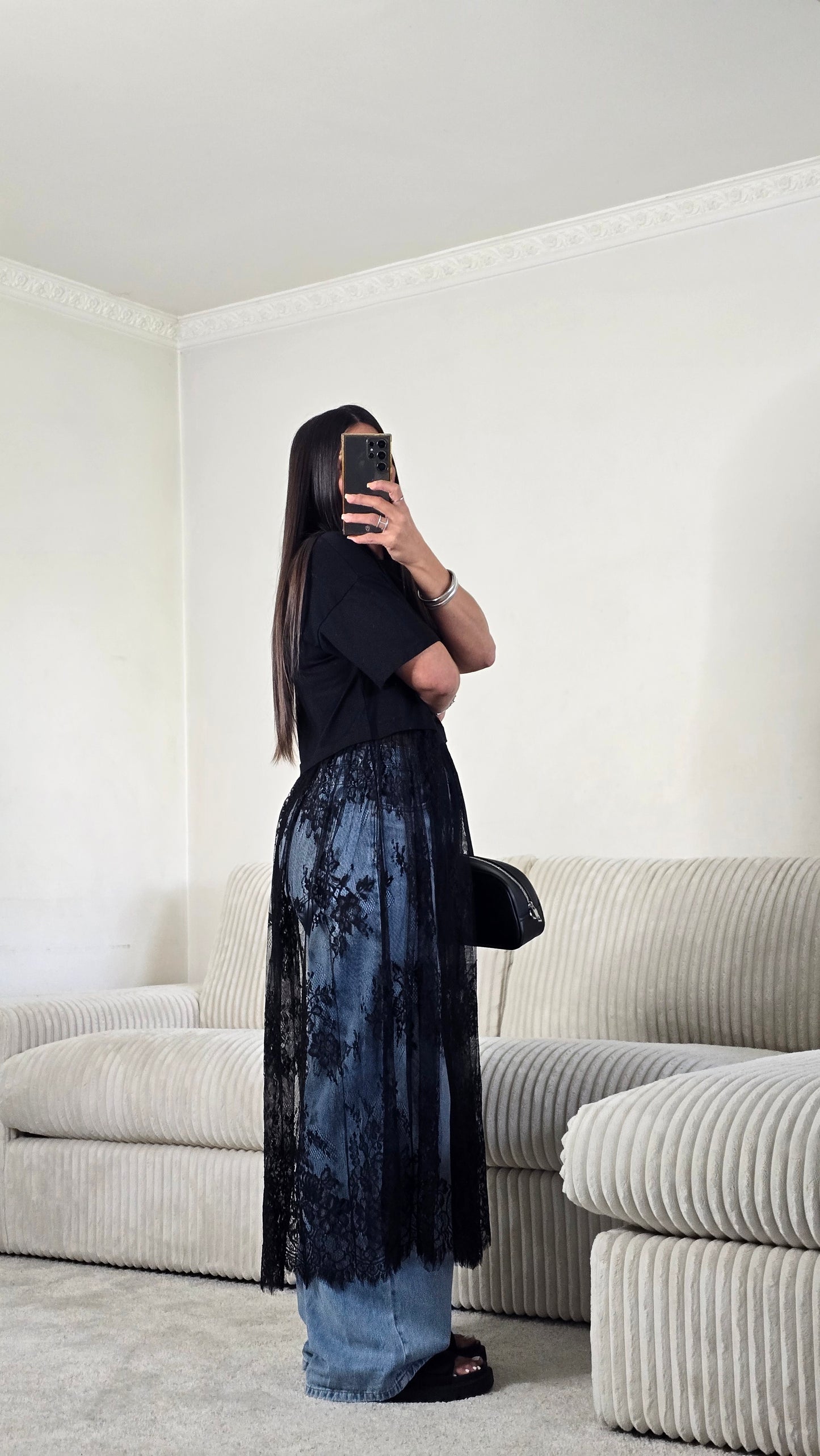 T-shirt dentelle signature – noir intense