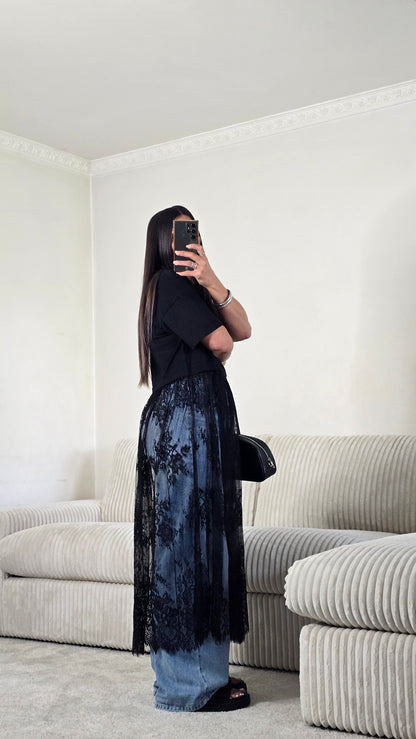 T-shirt dentelle signature – noir intense