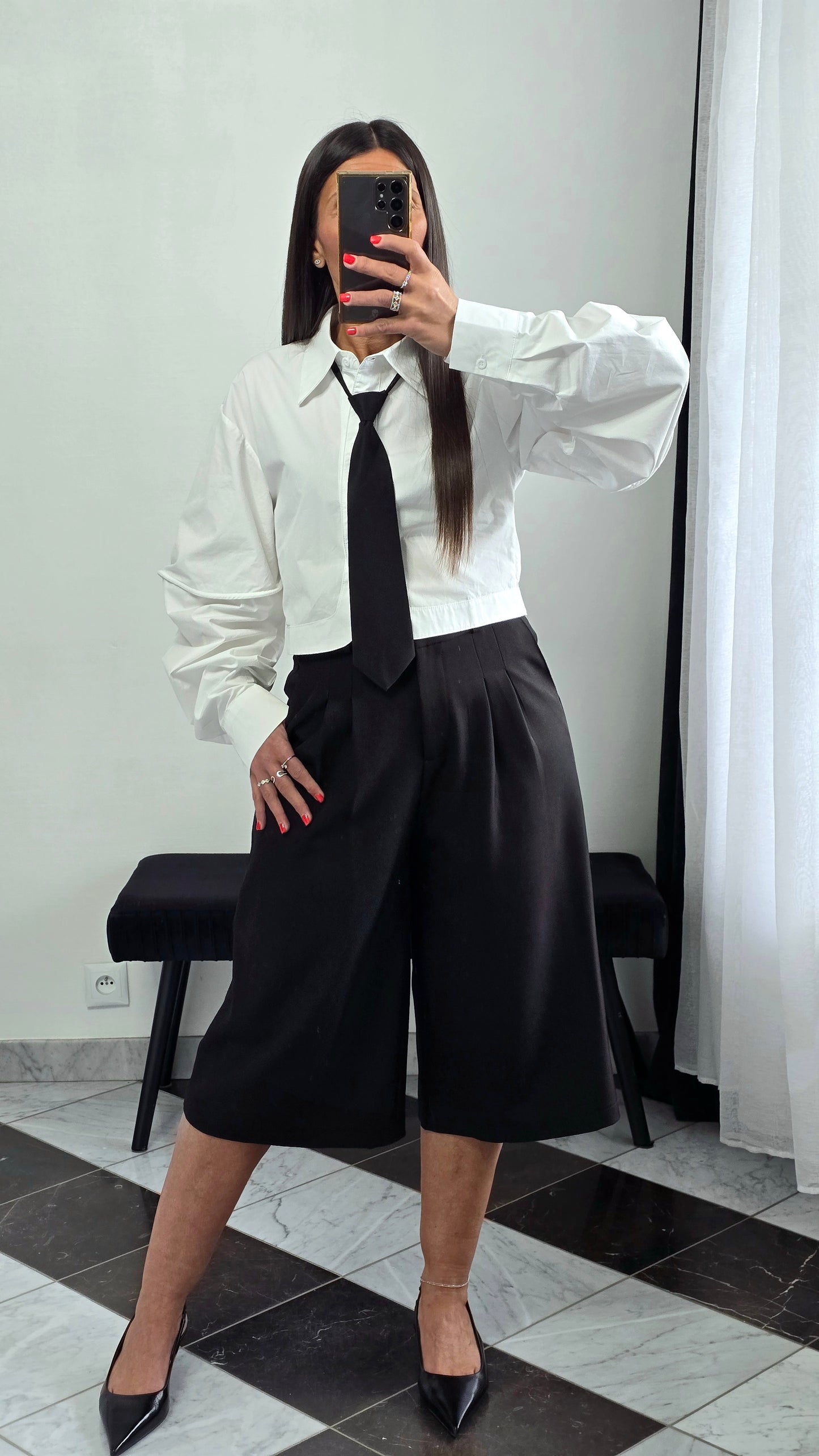 Chemise crop avec cravate amovible – blanc