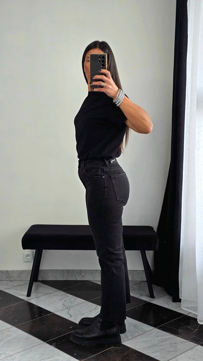 Jean Mom fit Taille Haute – Noir Profond