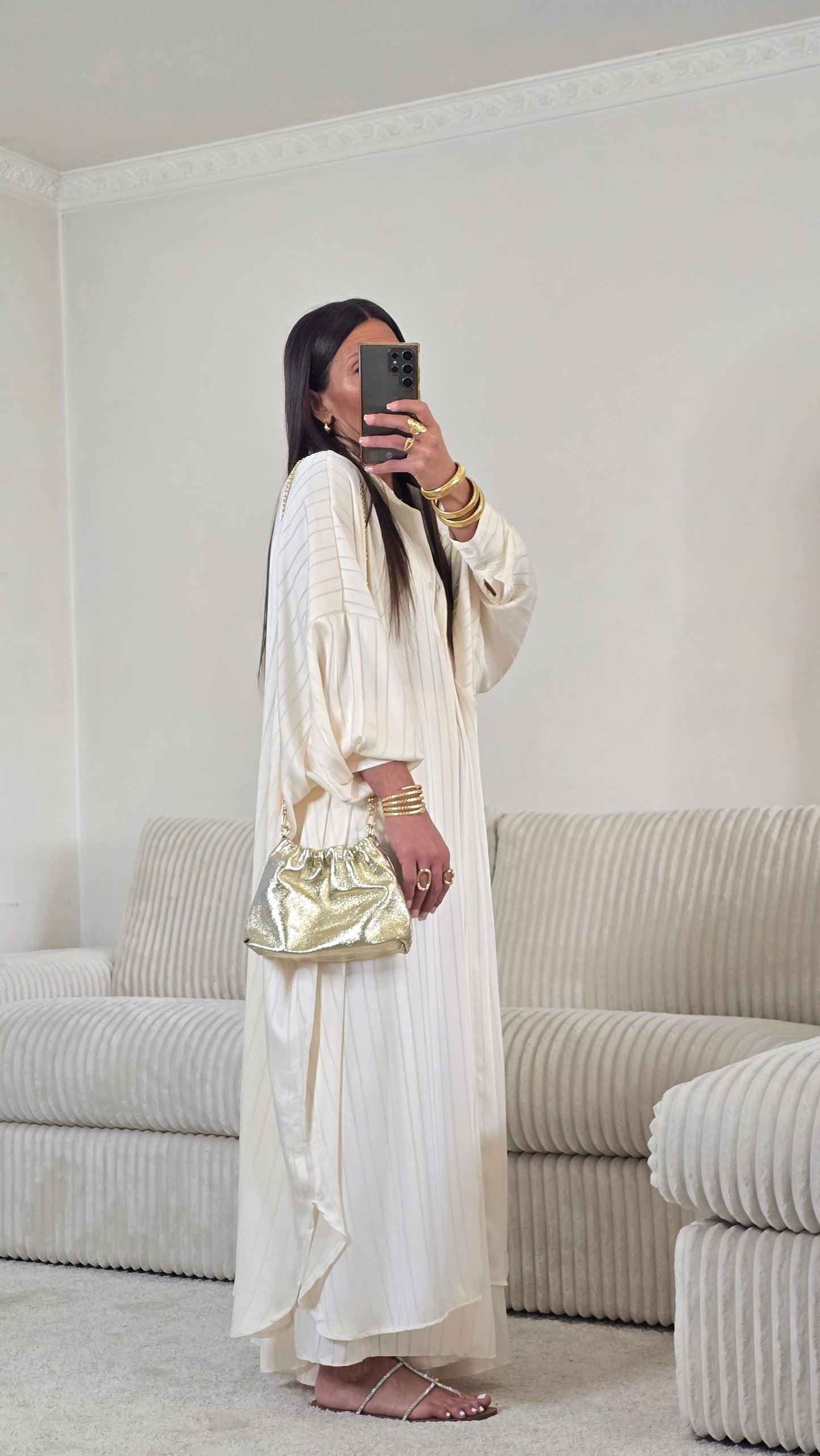 Ensemble satin texturé fluide – écru doux