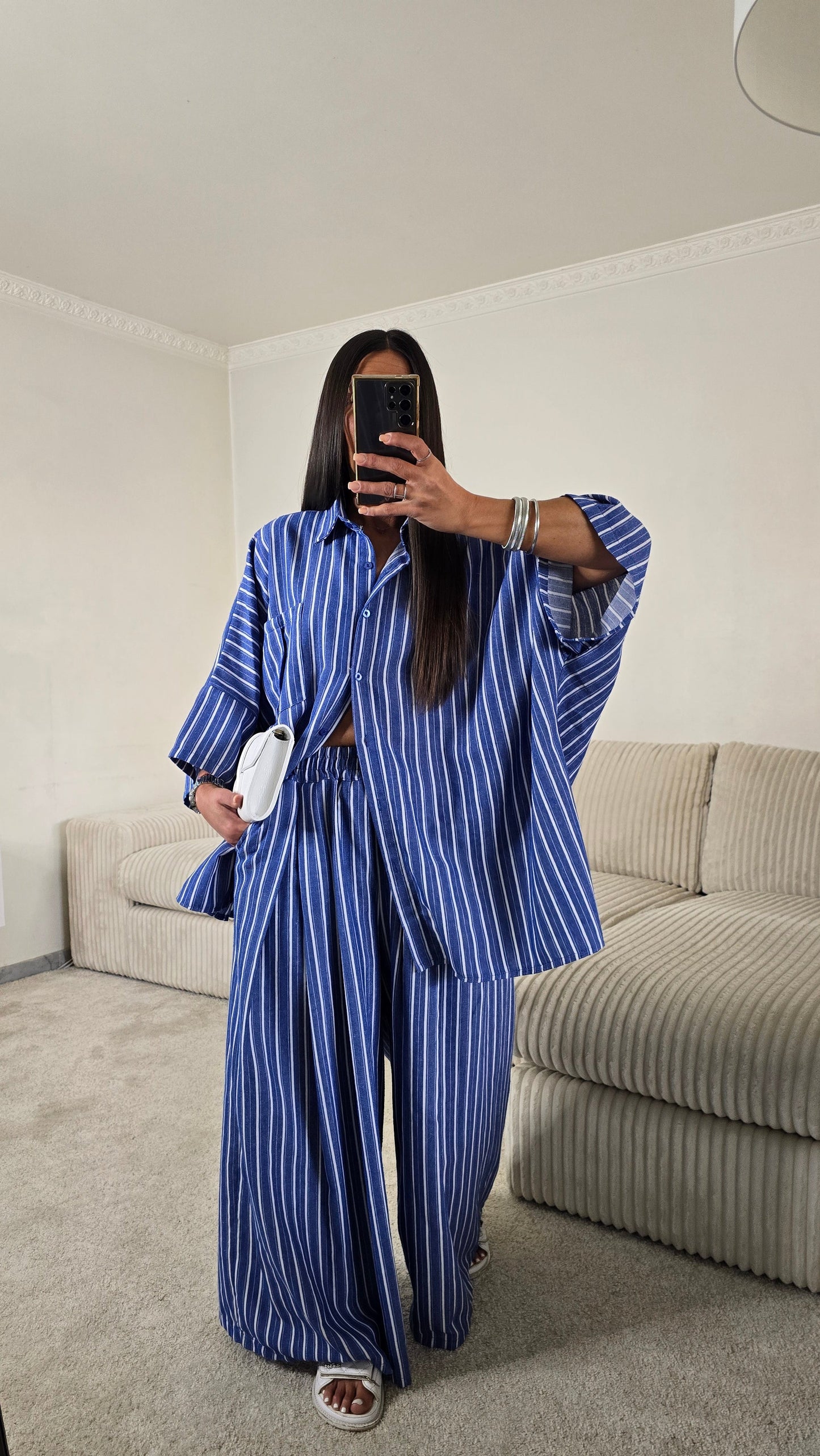 Précommande – Expédition à partir du 28/04/26.          Ensemble Rayé Chemise Oversize + Pantalon Palazzo – Bleu